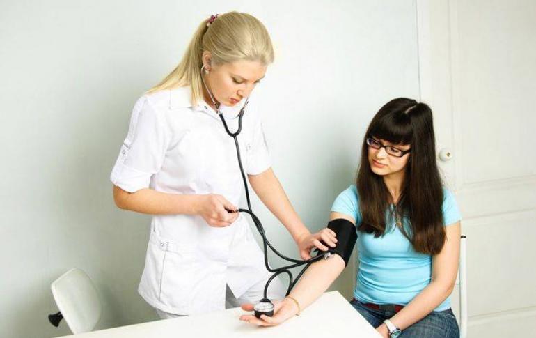 ارتفاع ضغط الدم الشرياني المكتبي (ارتفاع ضغط الدم